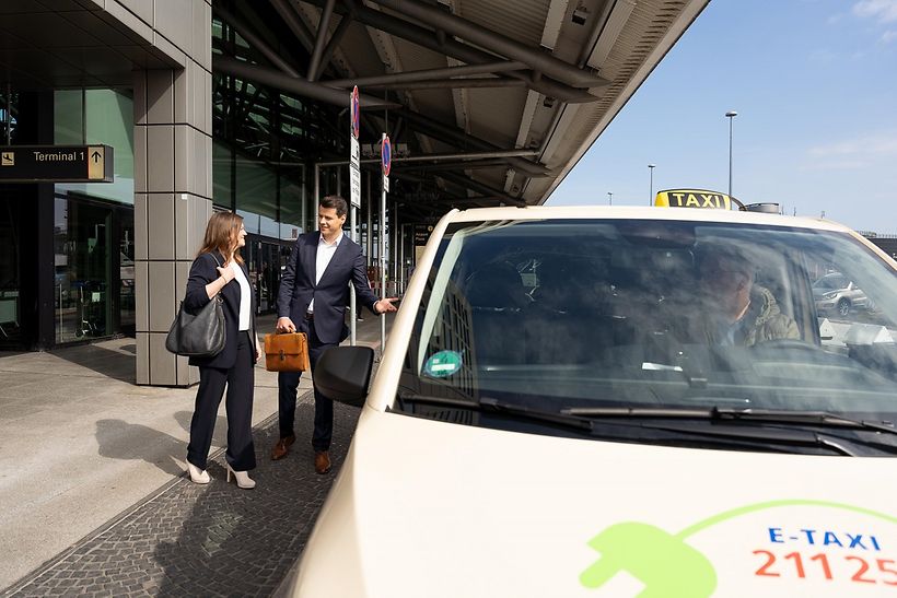Neue Haltezonen für Privatpersonen und Taxifahrer