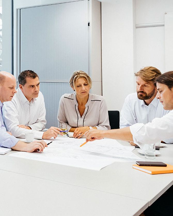Mitarbeiter im Teammeeting