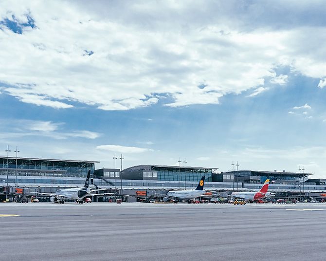 vorfeld-terminal-weitwinkel