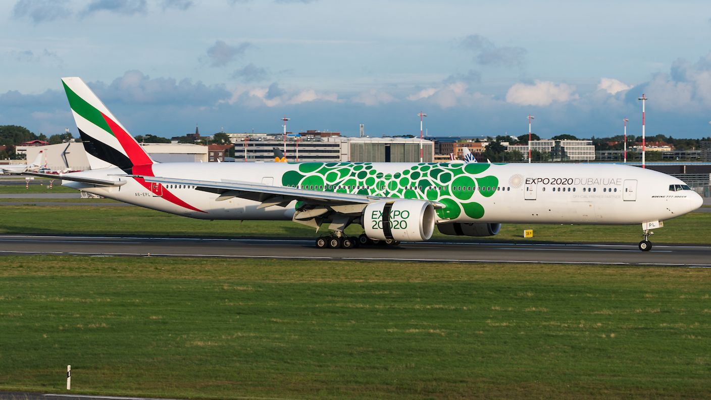 emirates-expo-plane (4)