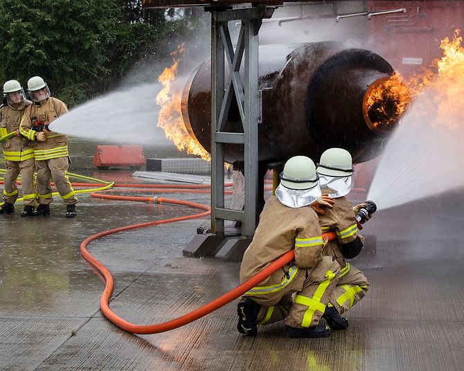 feuerwehr-übungseinsatz-azubis