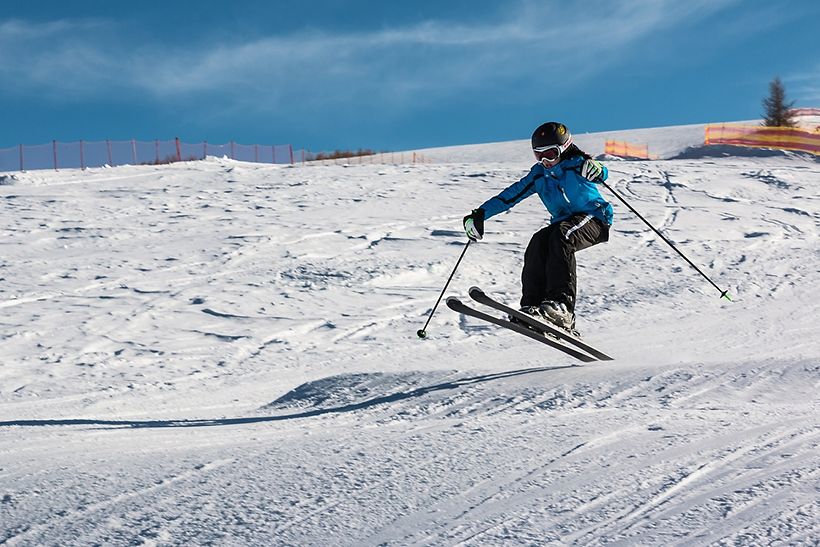 skifahrer-dolomiten