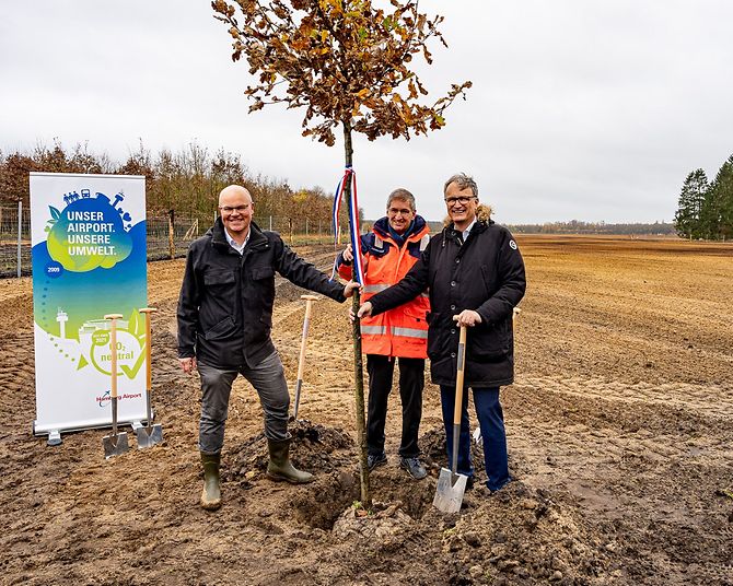 Pressetermin Erweiterung Hamburg Airport Klimawald Kaltenkirchen Spatenstich