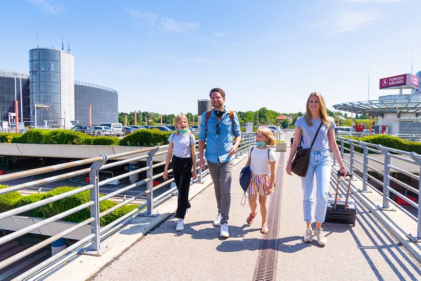 Ferienstart_am_Hamburg_Airport940