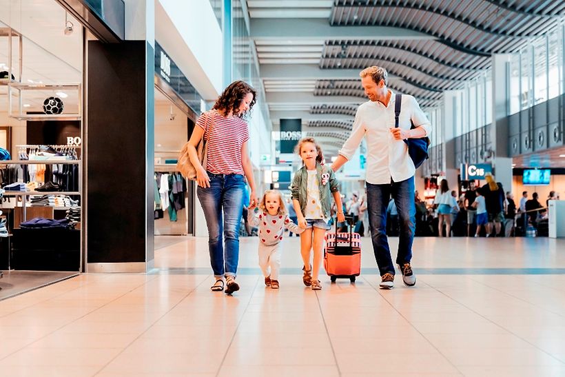 familie-urlaubsstart-sicherheitsbereich