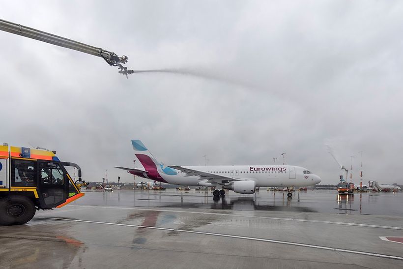 erstflug-eurowings-bilbao-fontaene