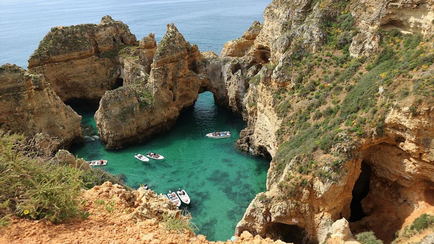 Felslandschaft der Ponta da Piedade an der Algarve