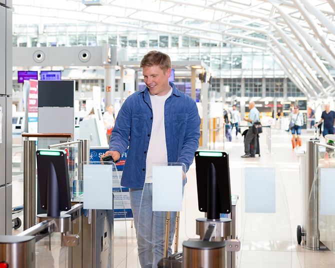 Contact Hamburg Airport
