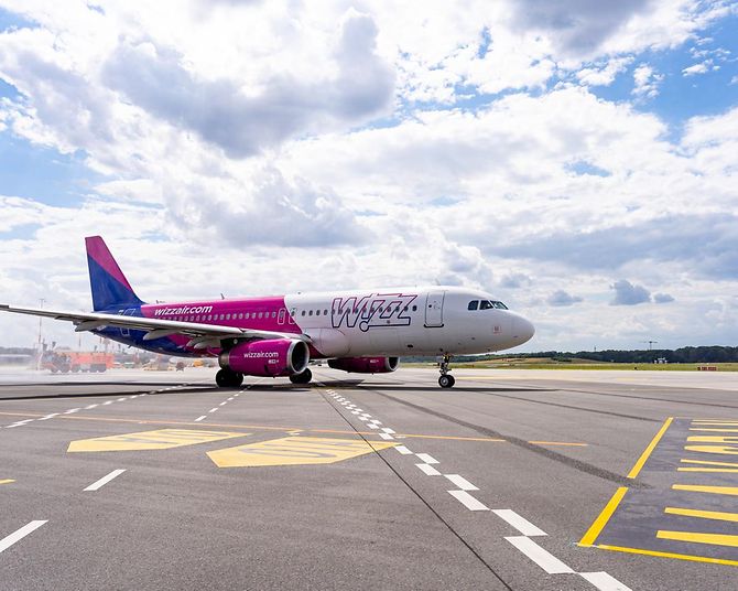 2021-07-07_wizzair-airbus-a320-rollen-vorfeld1-erstflug-cluj-1 (1)