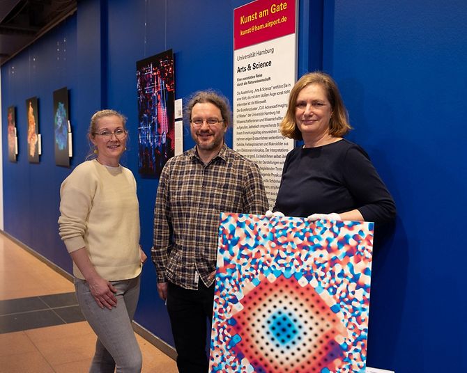 gruppenfoto-ausstellung-arts-science