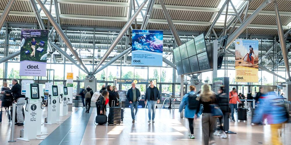 Sky banners Terminal 1