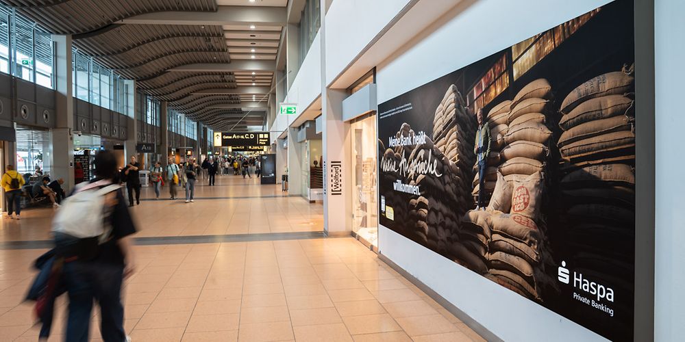 XL Lightbox Lufthansa Lounge​