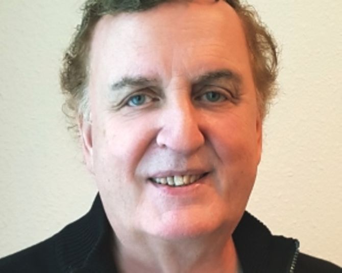 Katholischer Pfarrer Johannes P. Paul