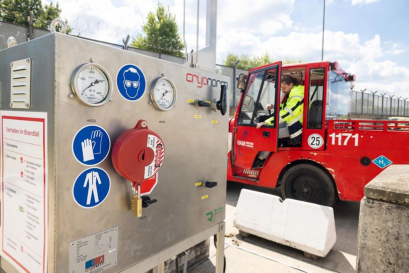  Hamburg Airport testet Wasserstoff-Gepäckschlepper im Realbetrieb