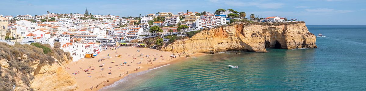 Direct Flights from Hamburg to Portugal