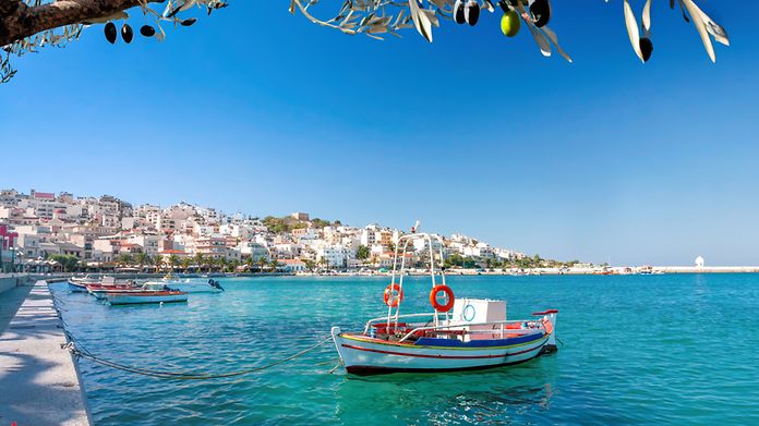 Fly non-stop from Hamburg to Crete