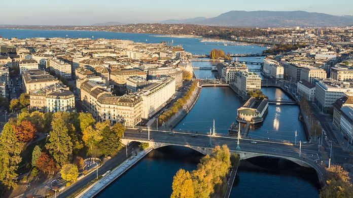 Fly non-stop from Hamburg to Geneva