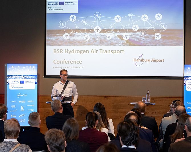 Christian Kunsch, CEO of Hamburg Airport, at the BSR HyAirport Partner Conference.