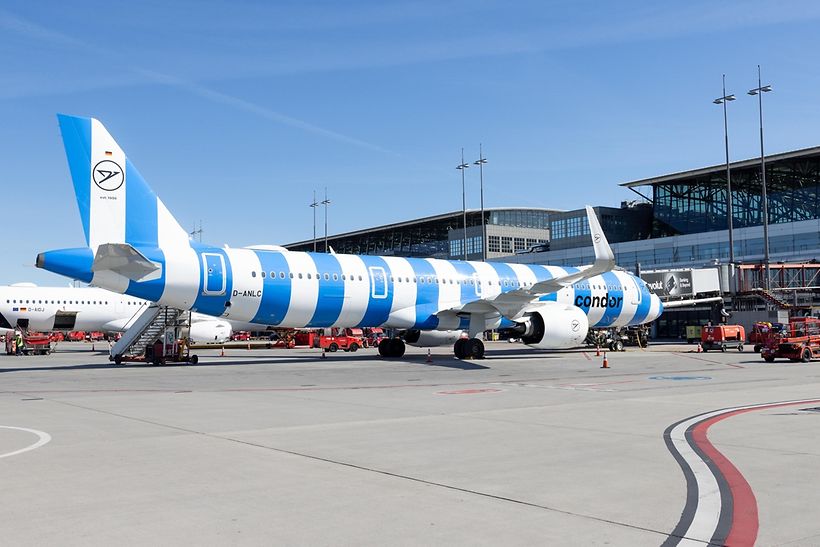 condor-airline-kalamata-vorfeld