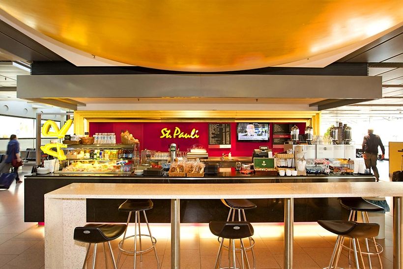 Bar St. Pauli bei Gate A38 - Kaffee- und Teespezialitäten, kalte Getränke & Snacks