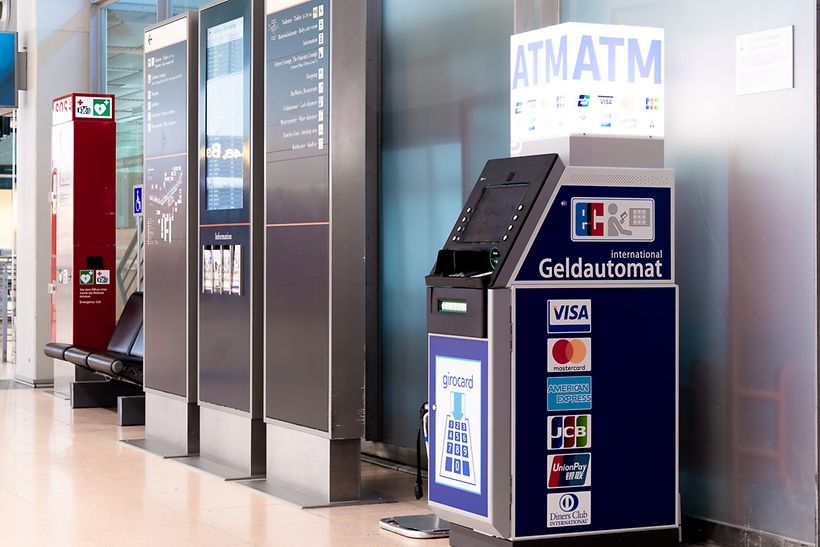 geldautomat-atm-a19-global-blue