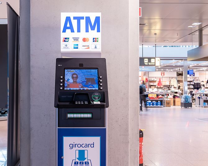 atm-geldautomat-a17-reisebank-plaza